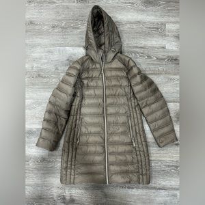 Michael Kors size Medium down fill coat, taupe color